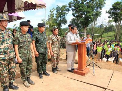 ปลูกป่าให้ช้าง เขตรักษาพันธ์สัตว์ป่าภูหลวง 23 ส.ค. 57