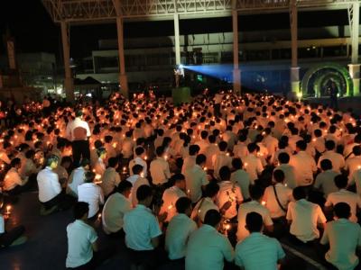 รับประกาศนียบัตร 2558