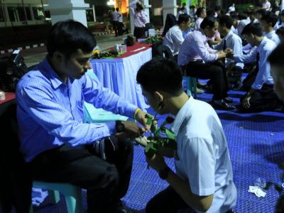 รับประกาศนียบัตร 2558