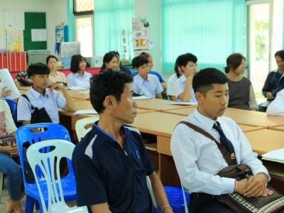 ลงทะเบียนพบผู้ปกครอง 2559