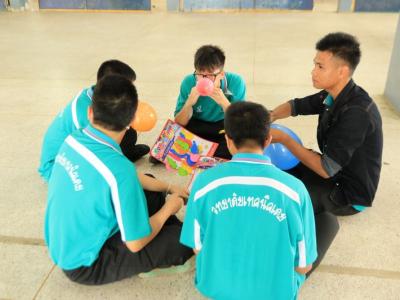 สัมพันธ์น้องพี่ 2559