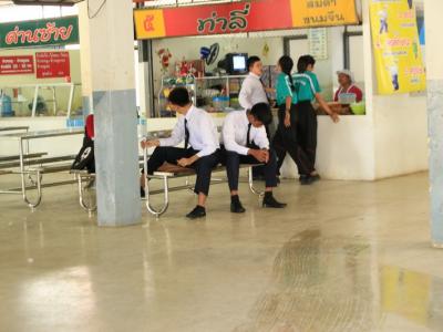 สัมพันธ์น้องพี่ 2559